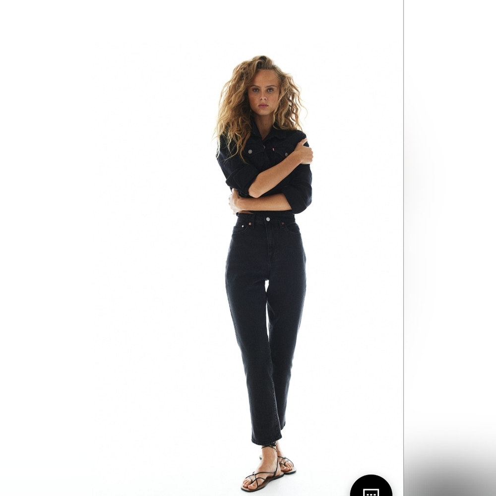 H&M Black Denim - Vintage Mom Jeans Extra High Waist Ankle Length Size 2